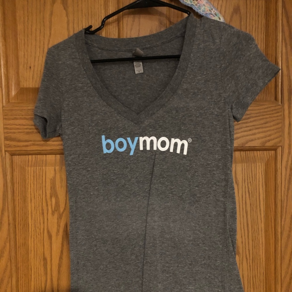Boy mom v neck